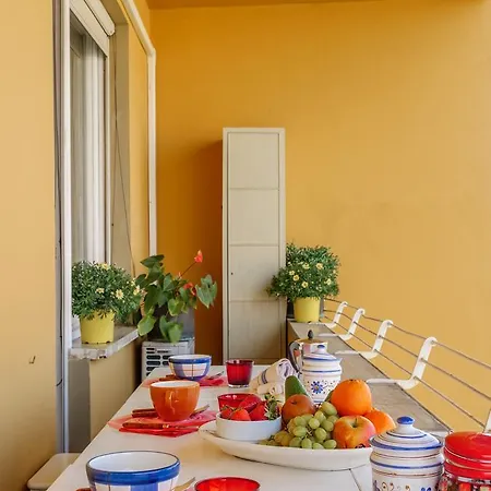 Ponte Vecchio Terrace *