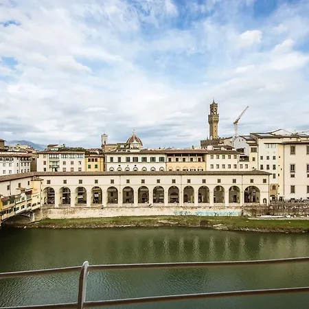 Ponte Vecchio Terrace